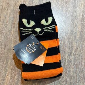 NEW Cat Face Socks
